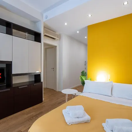 Apartment -15min Dal Colosseo- Aria Condizionata & Netflix Gratis Rome