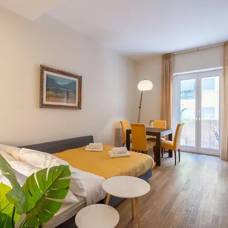 -15min Dal Colosseo- Aria Condizionata & Netflix Gratis Apartment *